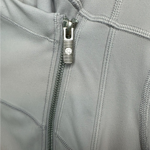Lululemon Women’s Every Journey Hoodie Size 6 - Picture 8 of 8